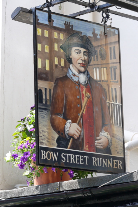 Photo of the current pub sign hanging from the front of the Bow Street Runner