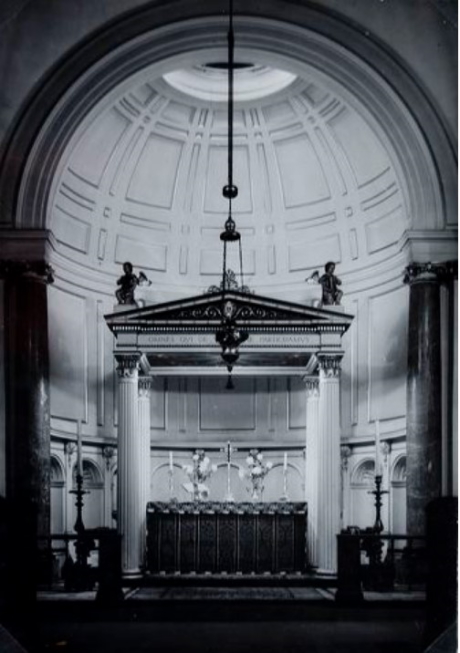 Photo showing the inside of St Andrew's chapel Waterloo Street
